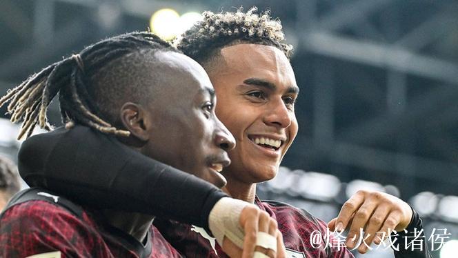 巴萨有意?德天空:努萨没解约条款,莱比锡冬窗 巴萨有意?德天空:努萨没解约条款,莱比锡冬窗