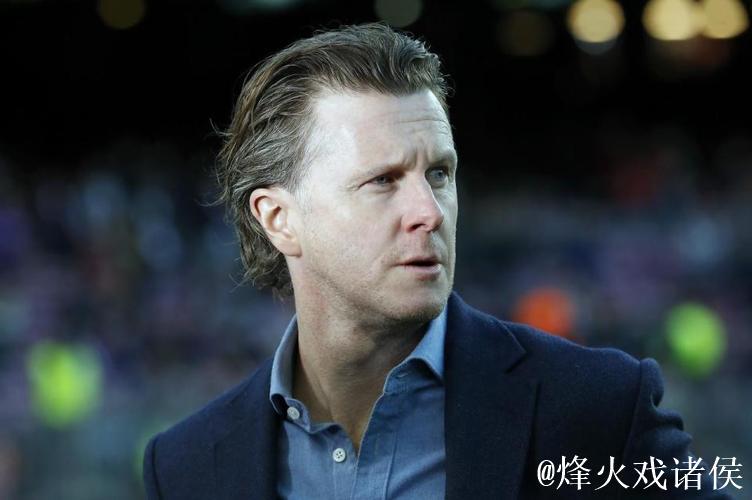 麦克马纳曼：现在不要让斯洛特下课，1月份打完